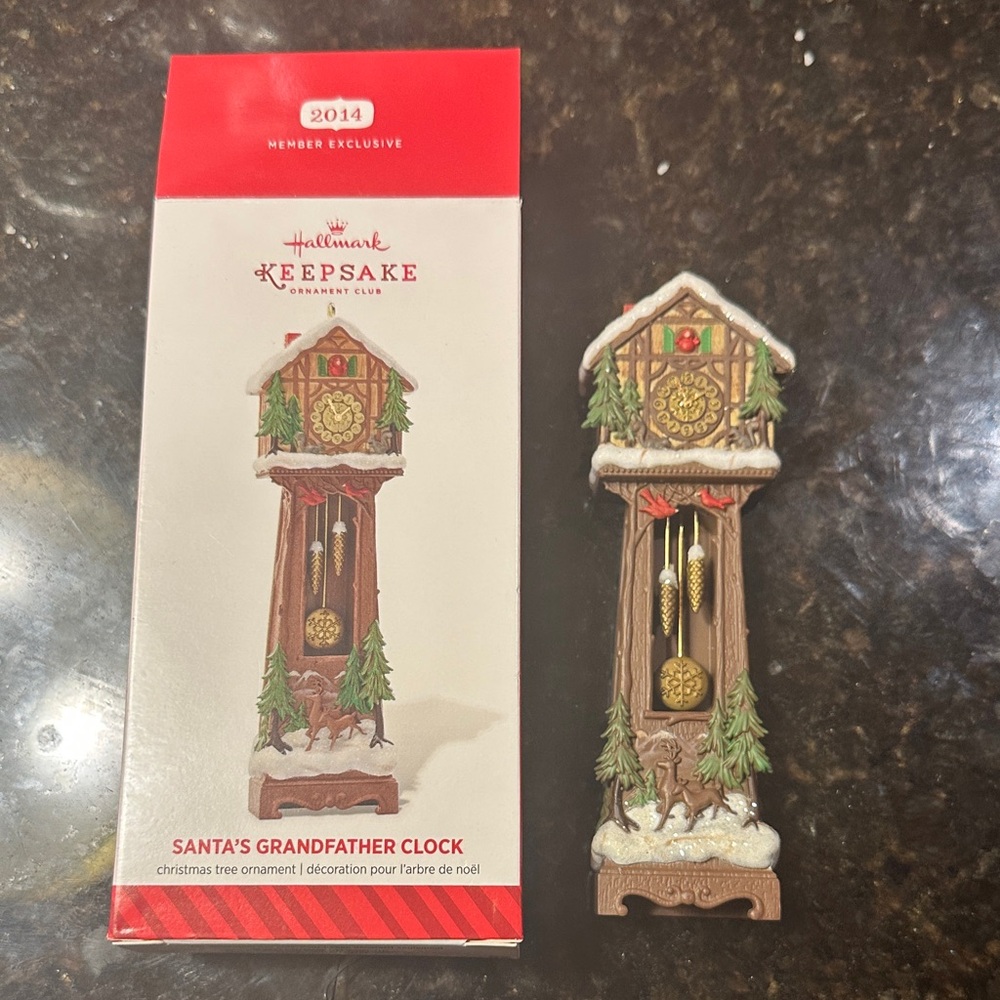Hallmark Keepsake Santa's Grandfather Clock Ornament - Brown and Green 2014
